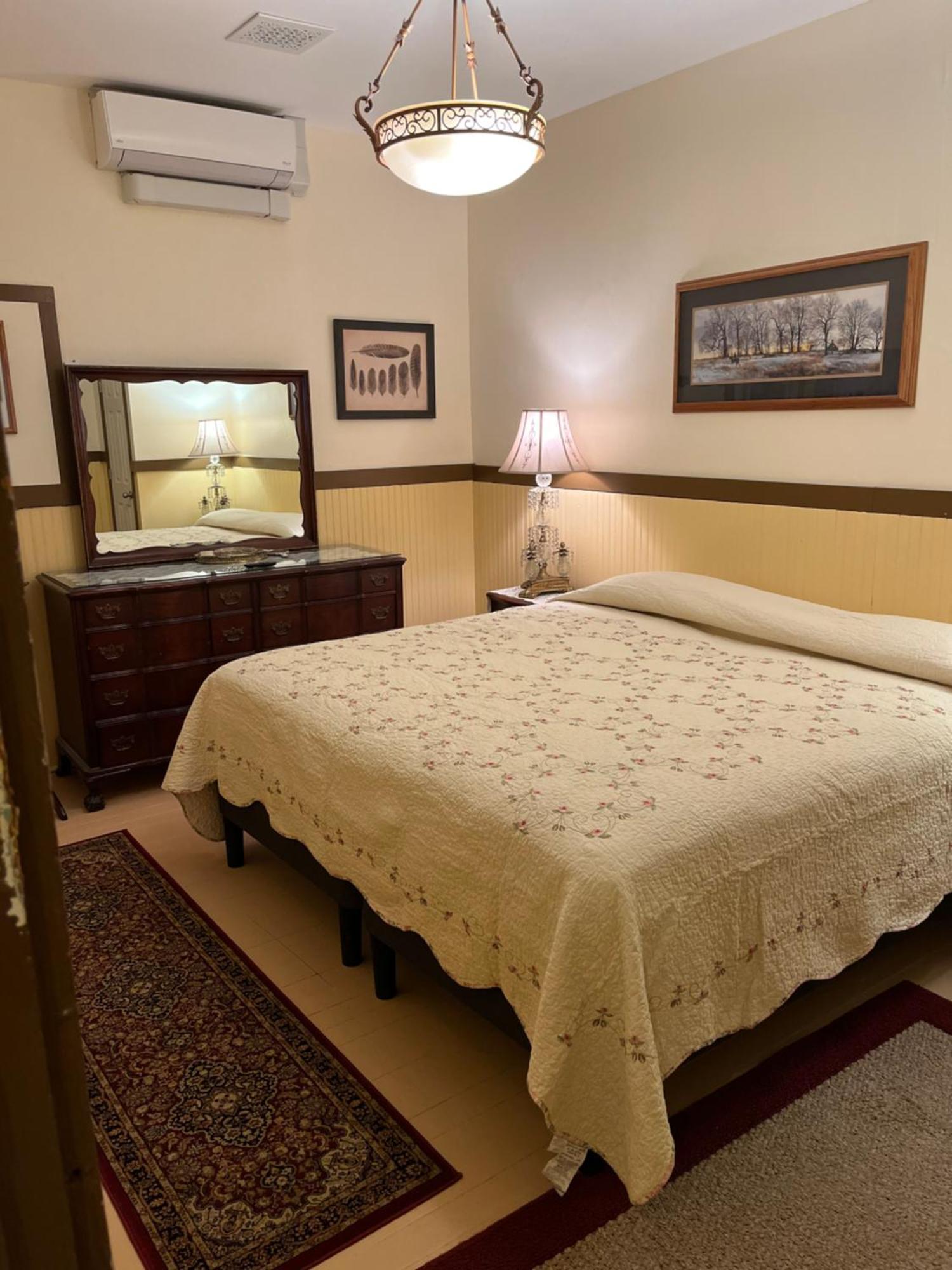 Historic Capitol Hotel Vacation Suites Downtown Buffalo Buitenkant foto