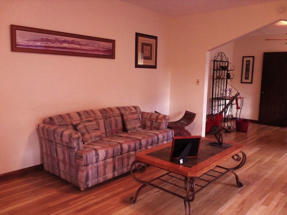 Historic Capitol Hotel Vacation Suites Downtown Buffalo Buitenkant foto